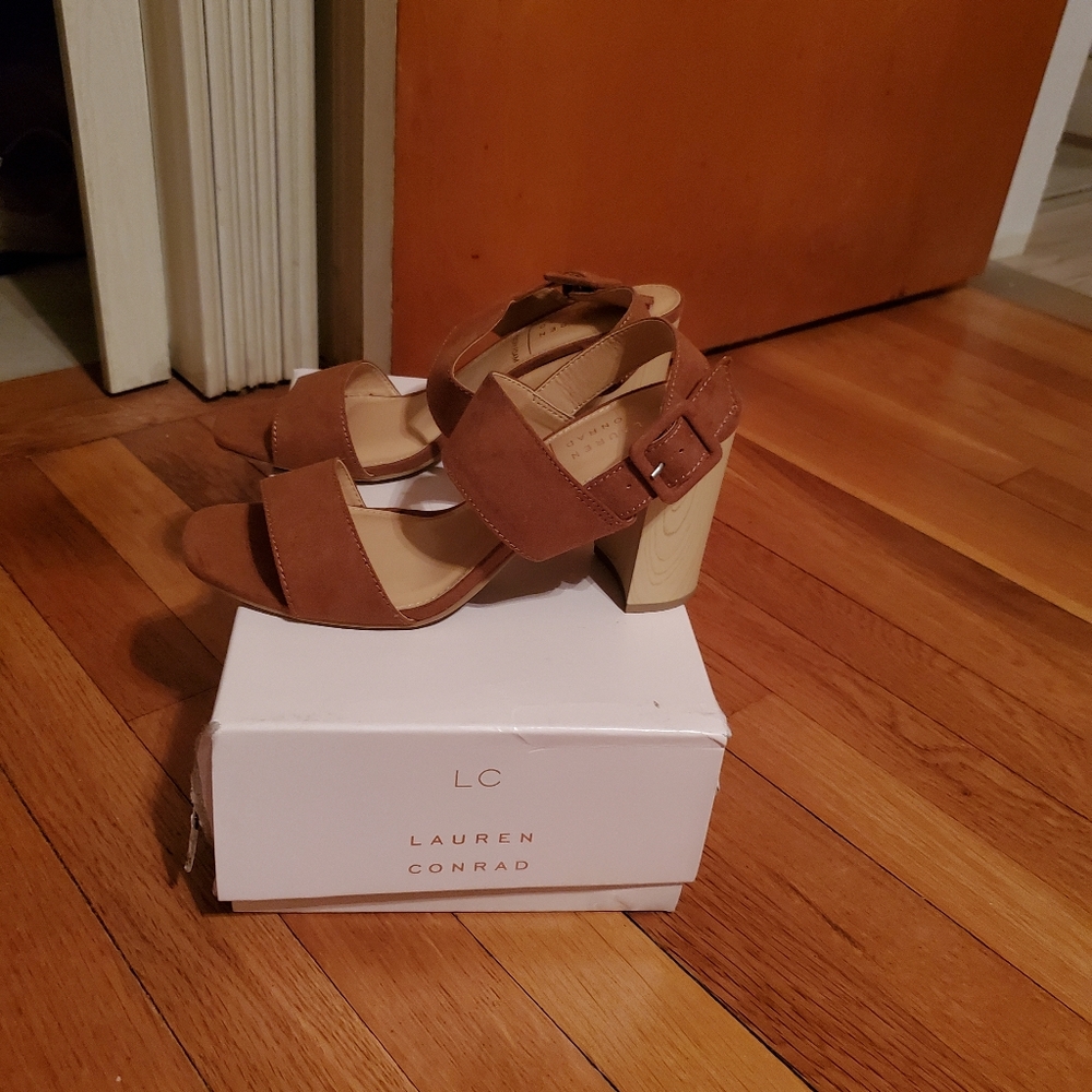 Lc lauren conrad brown suede sandal heels